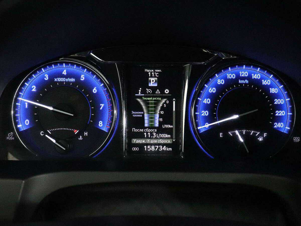 Toyota Camry 2018 года с пробегом. Фото: #9