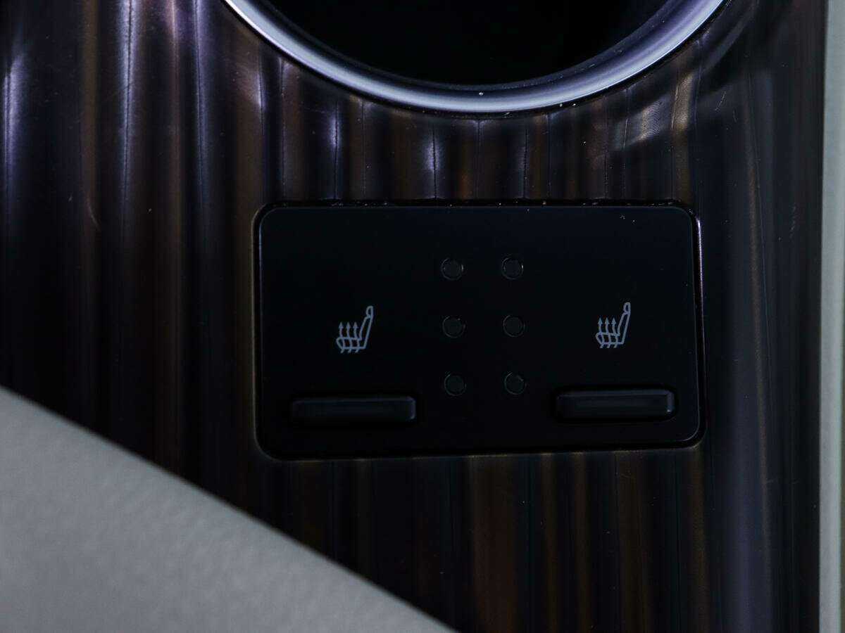 Toyota Camry 2020 года с пробегом. Фото: #18