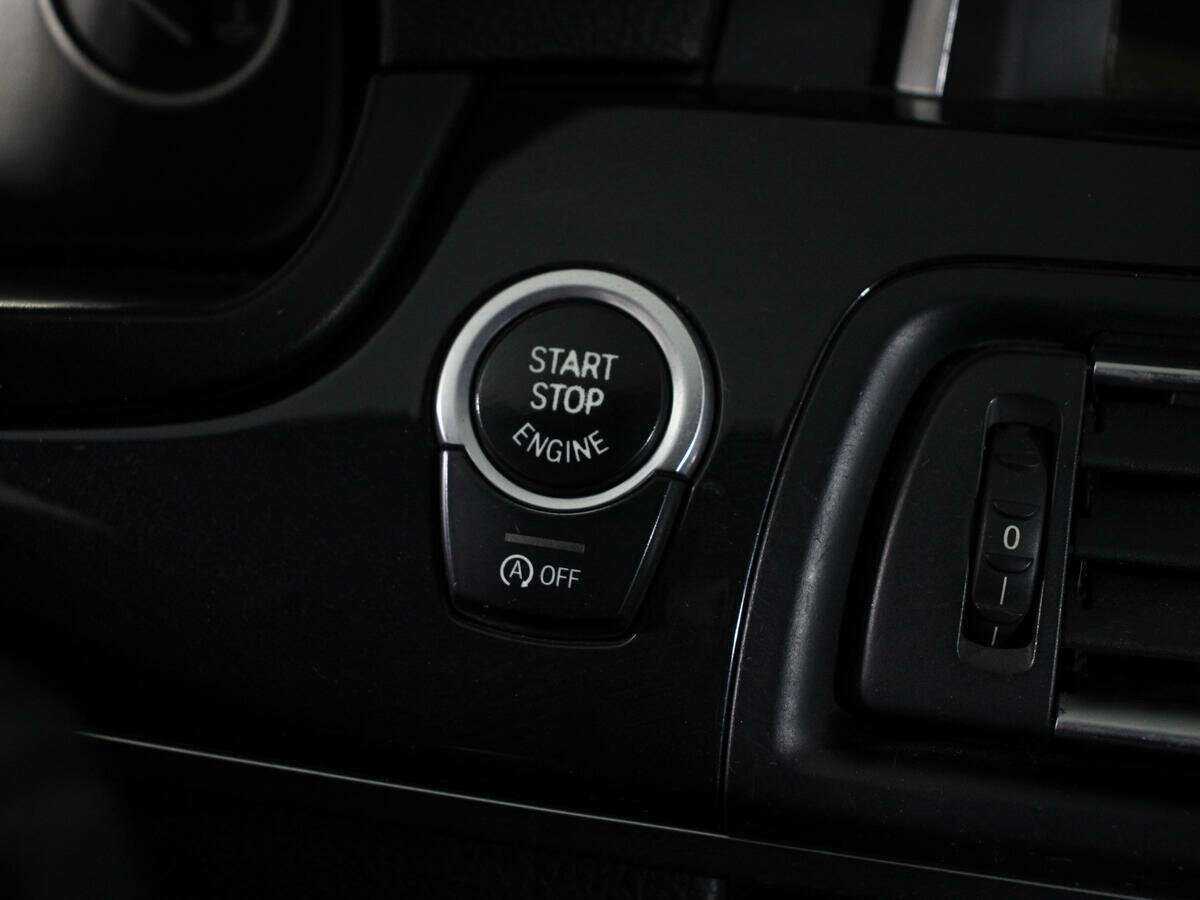 BMW 5 серии 2012 года с пробегом. Фото: #18