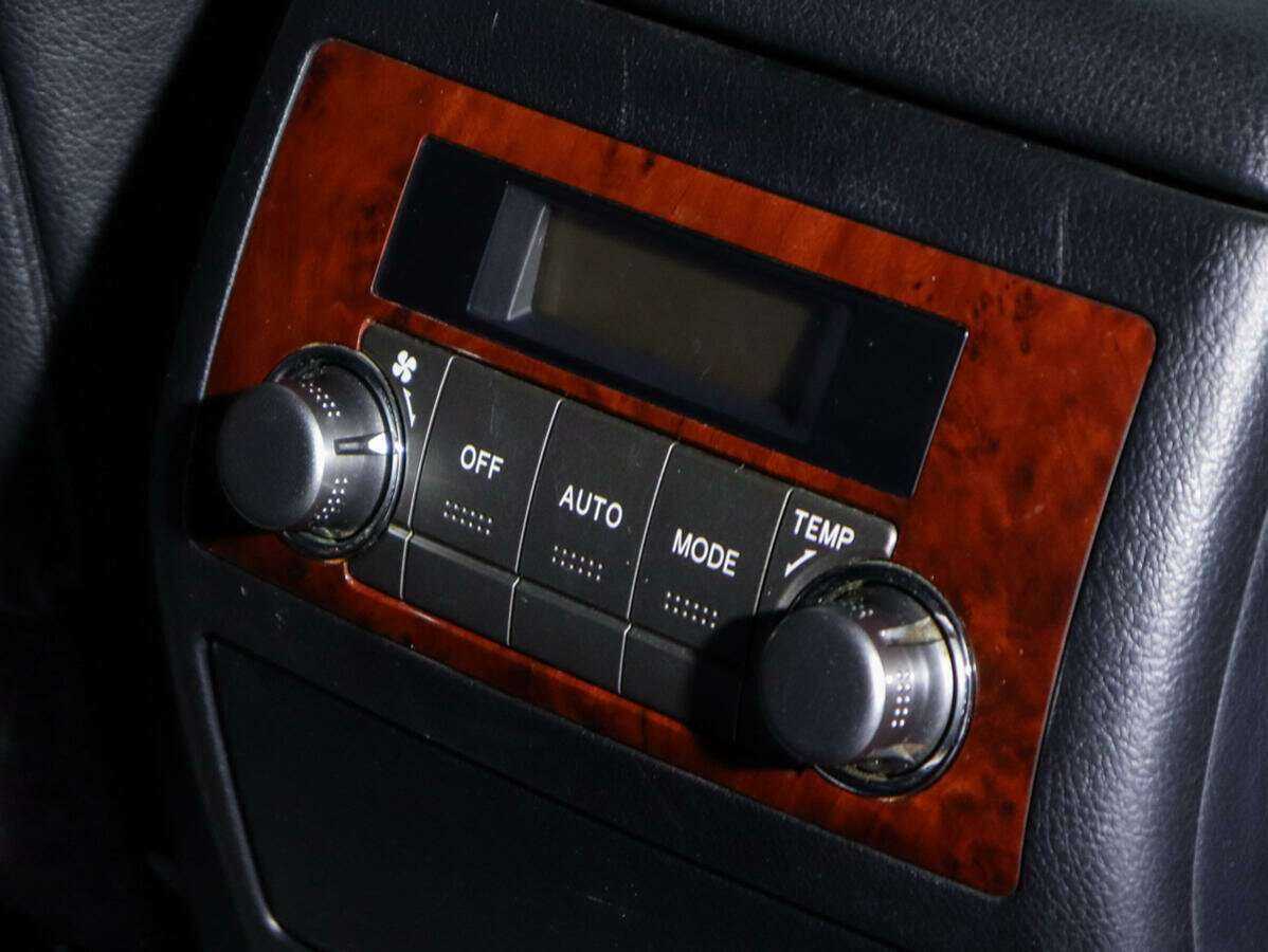 Toyota Highlander 2012 года с пробегом. Фото: #20