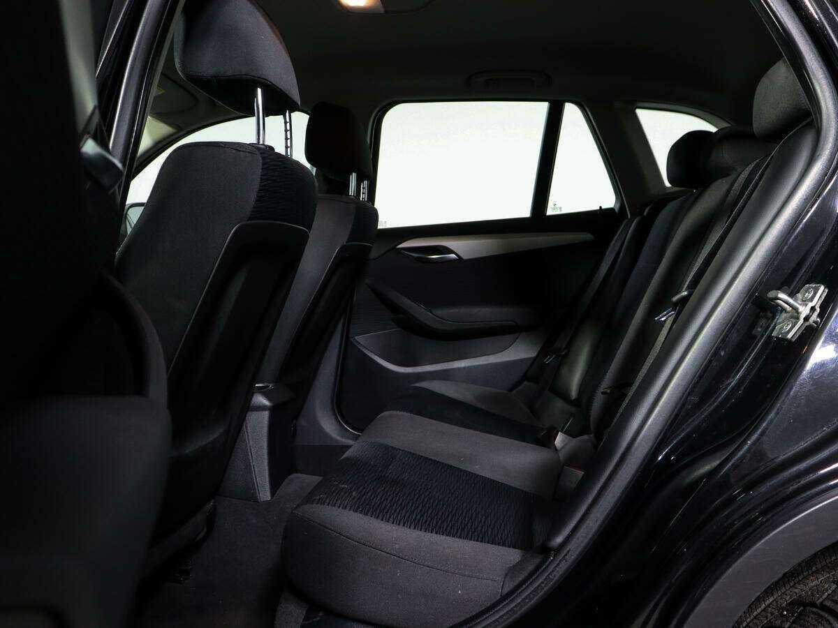 BMW X1 2012 года с пробегом. Фото: #7