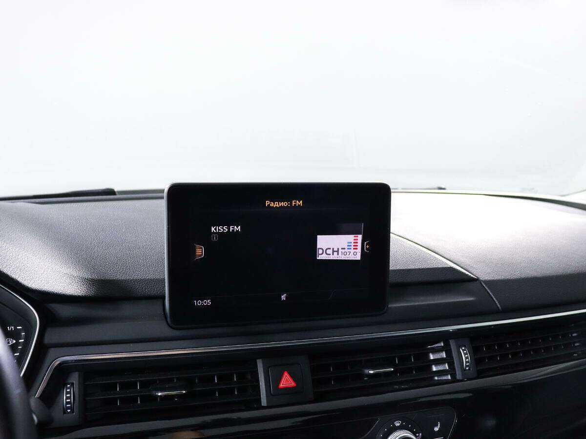 Audi A4 2017 года с пробегом. Фото: #12