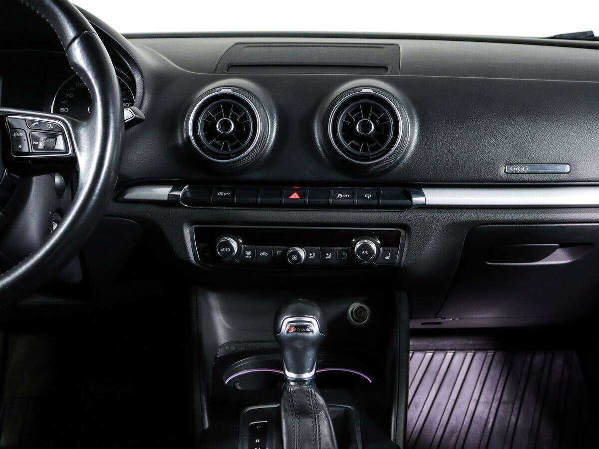 Audi A3 2016 года с пробегом. Фото: #12