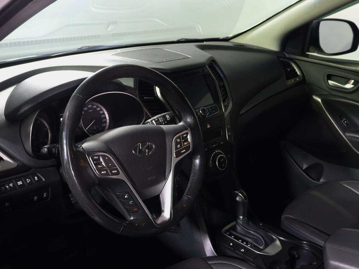 Hyundai Santa Fe 2017 года с пробегом. Фото: #10