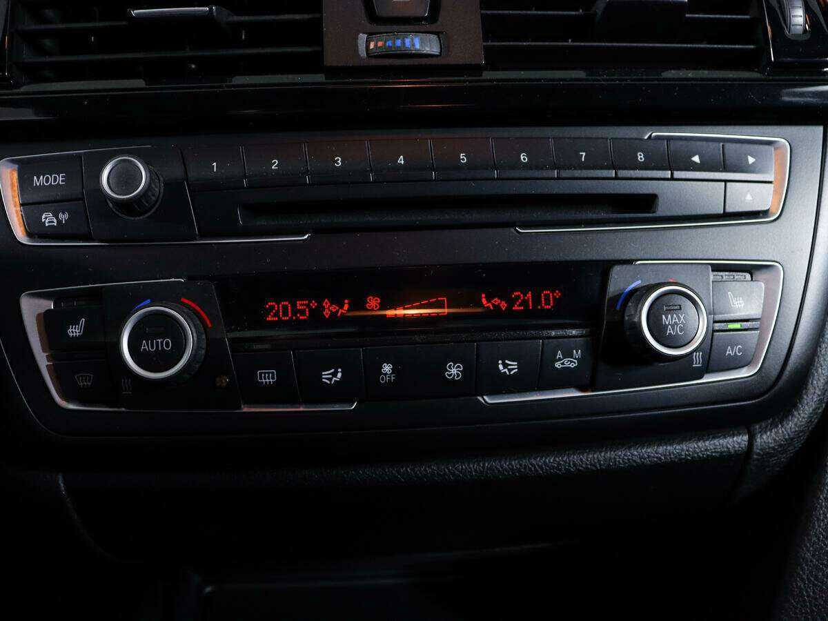 BMW 3 серии 2014 года с пробегом. Фото: #13