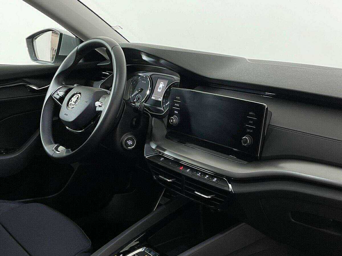 Skoda Octavia 2021 года с пробегом. Фото: #7