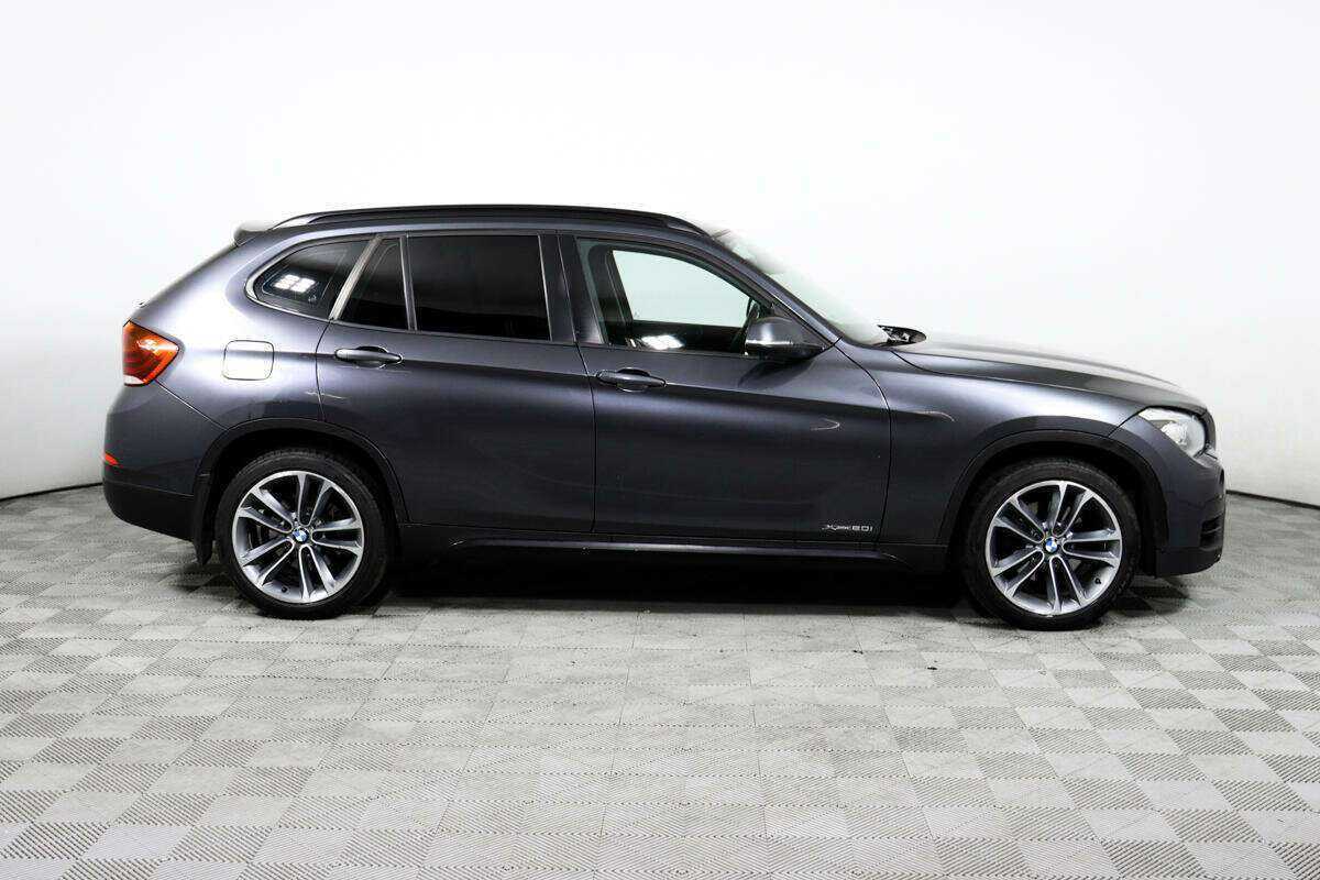BMW X1 2012 года с пробегом. Фото: #3