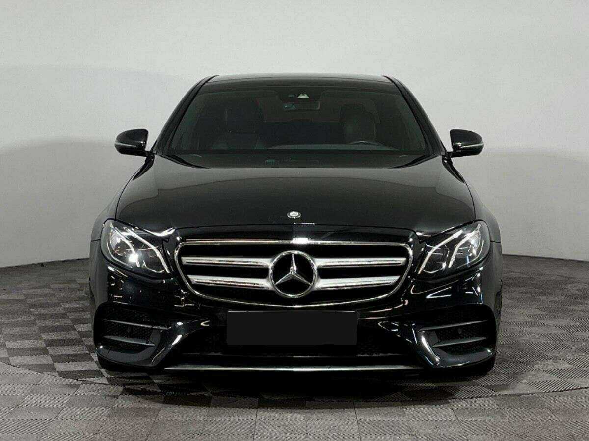 Mercedes-Benz E-Класс 2016 года с пробегом. Фото: #1