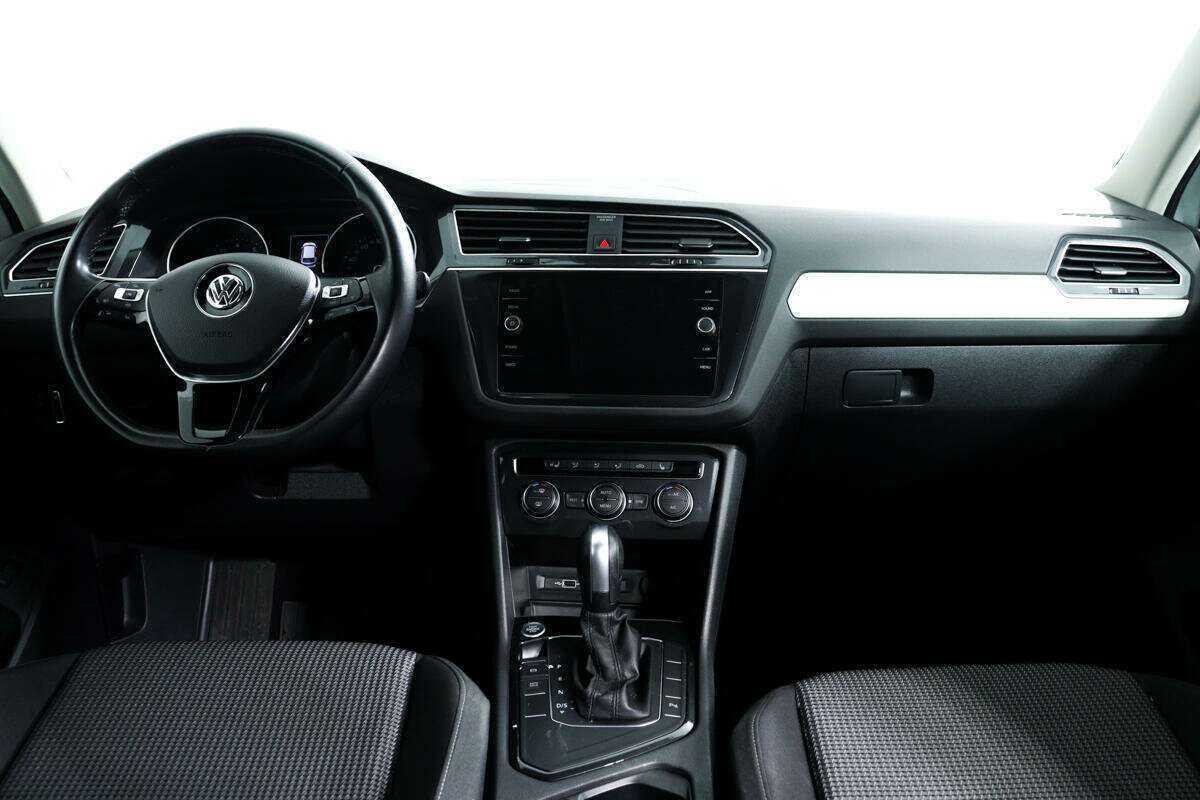 Volkswagen Tiguan 2020 года с пробегом. Фото: #10