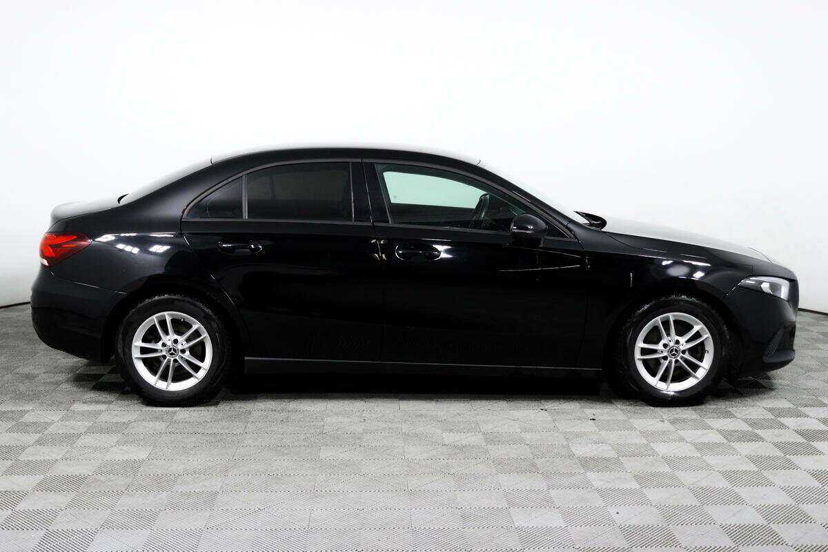 Mercedes-Benz A-Класс 2019 года с пробегом. Фото: #3