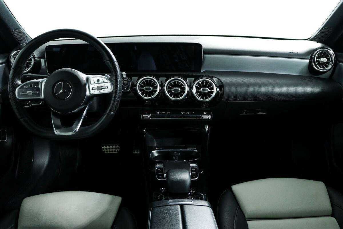 Mercedes-Benz A-Класс 2019 года с пробегом. Фото: #10