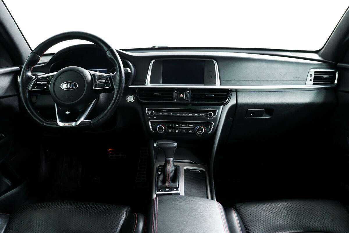 Kia Optima 2018 года с пробегом. Фото: #10
