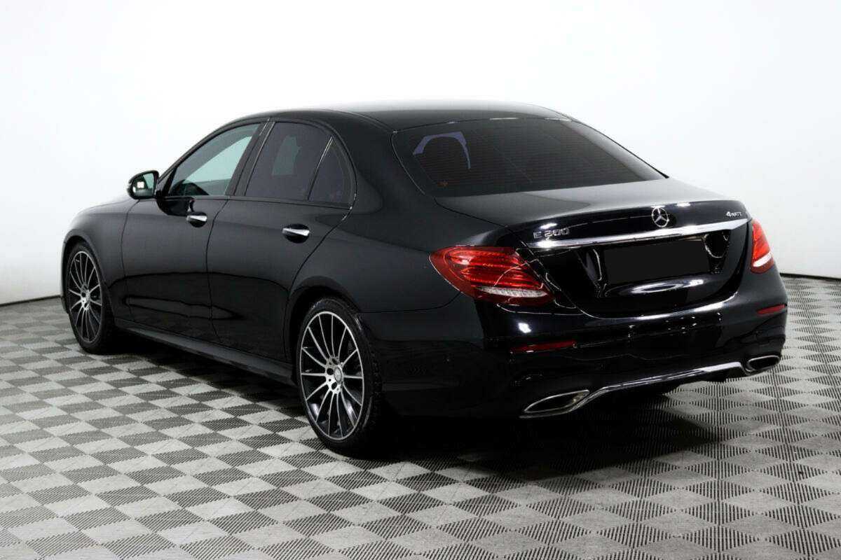 Mercedes-Benz E-Класс 2017 года с пробегом. Фото: #6