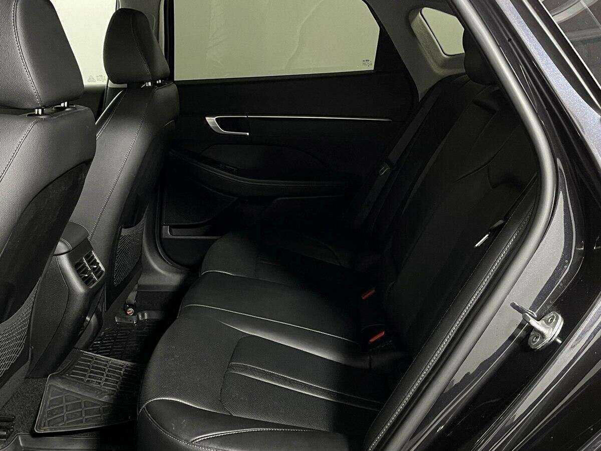 Hyundai Sonata 2021 года с пробегом. Фото: #9