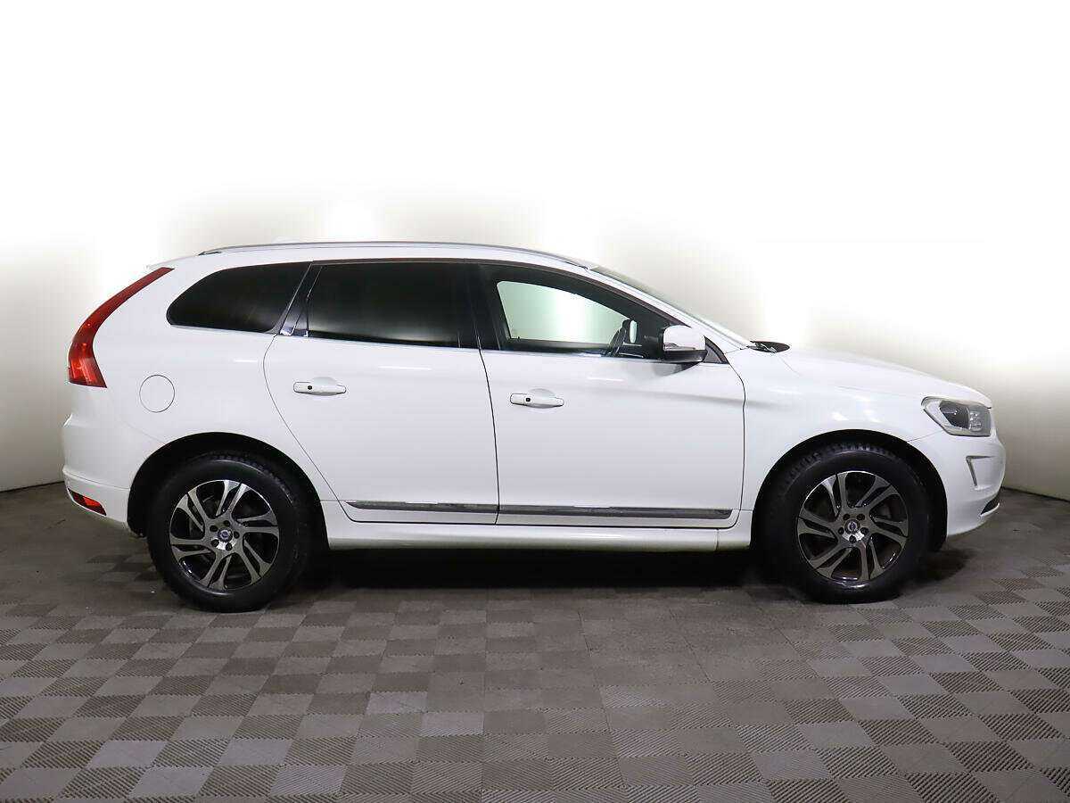 Volvo XC60 2015 года с пробегом. Фото: #2