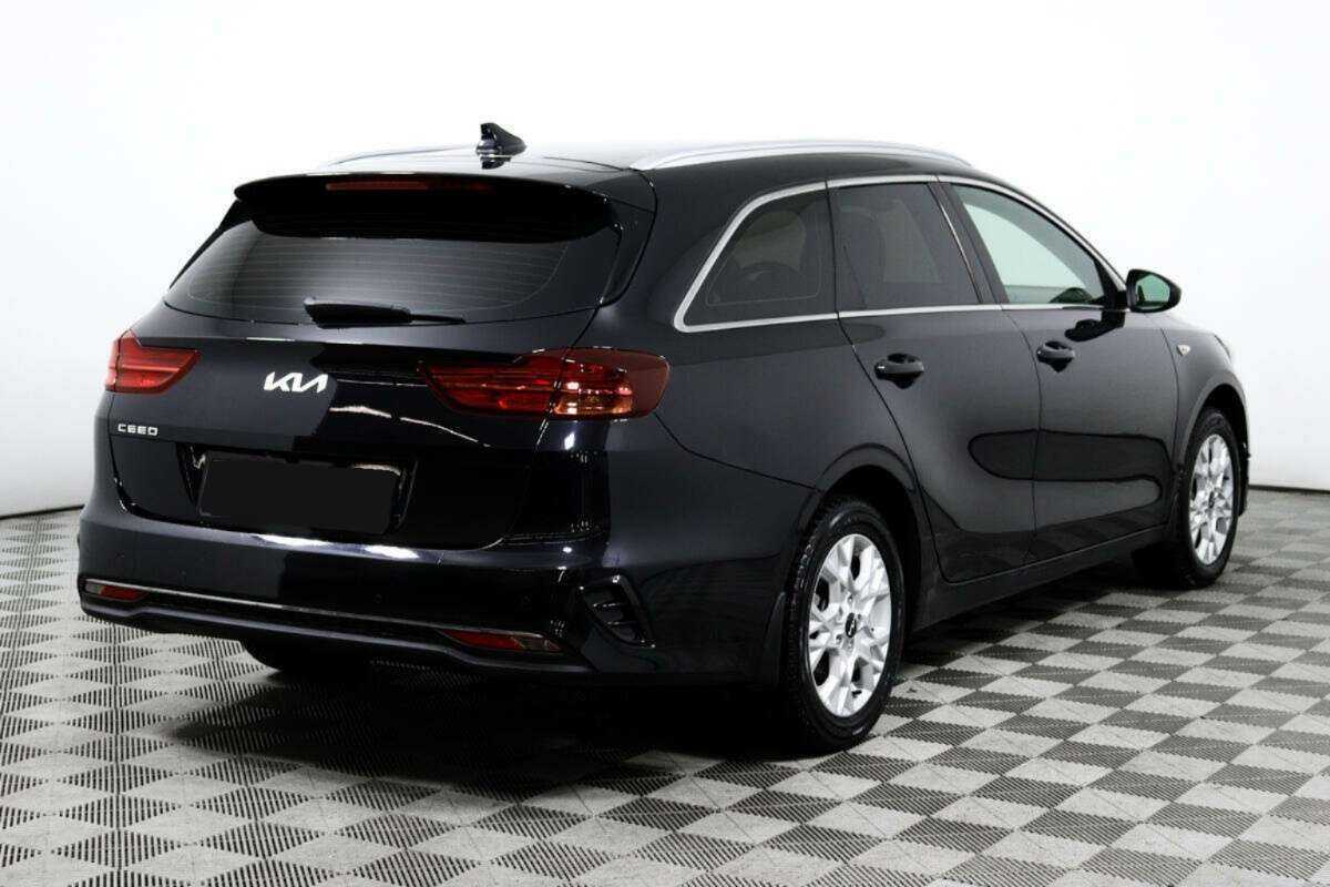 Kia Ceed 2021 года с пробегом. Фото: #4