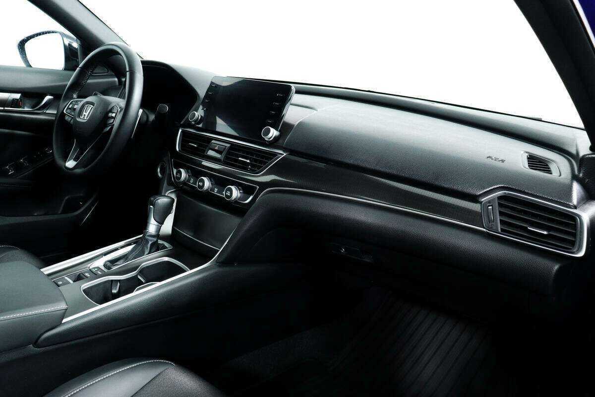 Honda Accord 2022 года с пробегом. Фото: #8