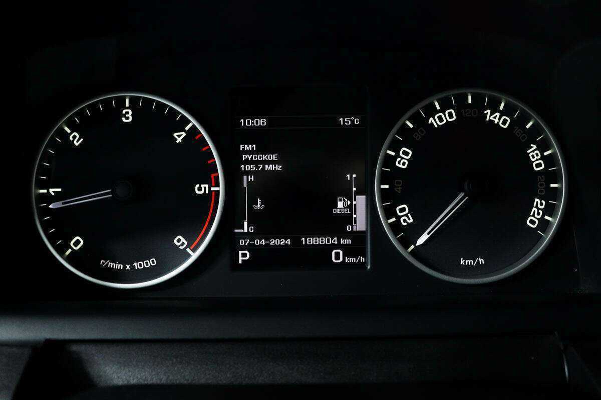 Land Rover Discovery 2014 года с пробегом. Фото: #9