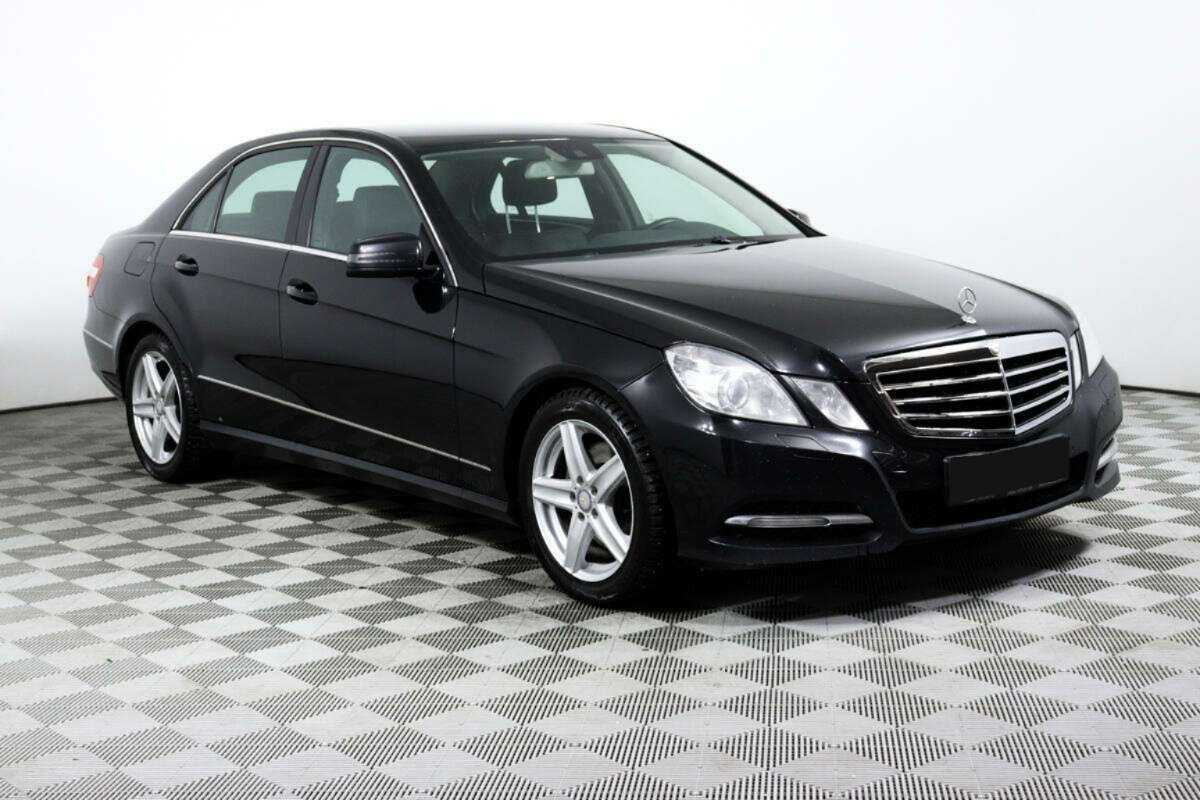 Mercedes-Benz E-Класс 2012 года с пробегом. Фото: #2