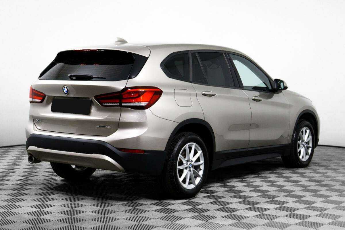 BMW X1 2020 года с пробегом. Фото: #4