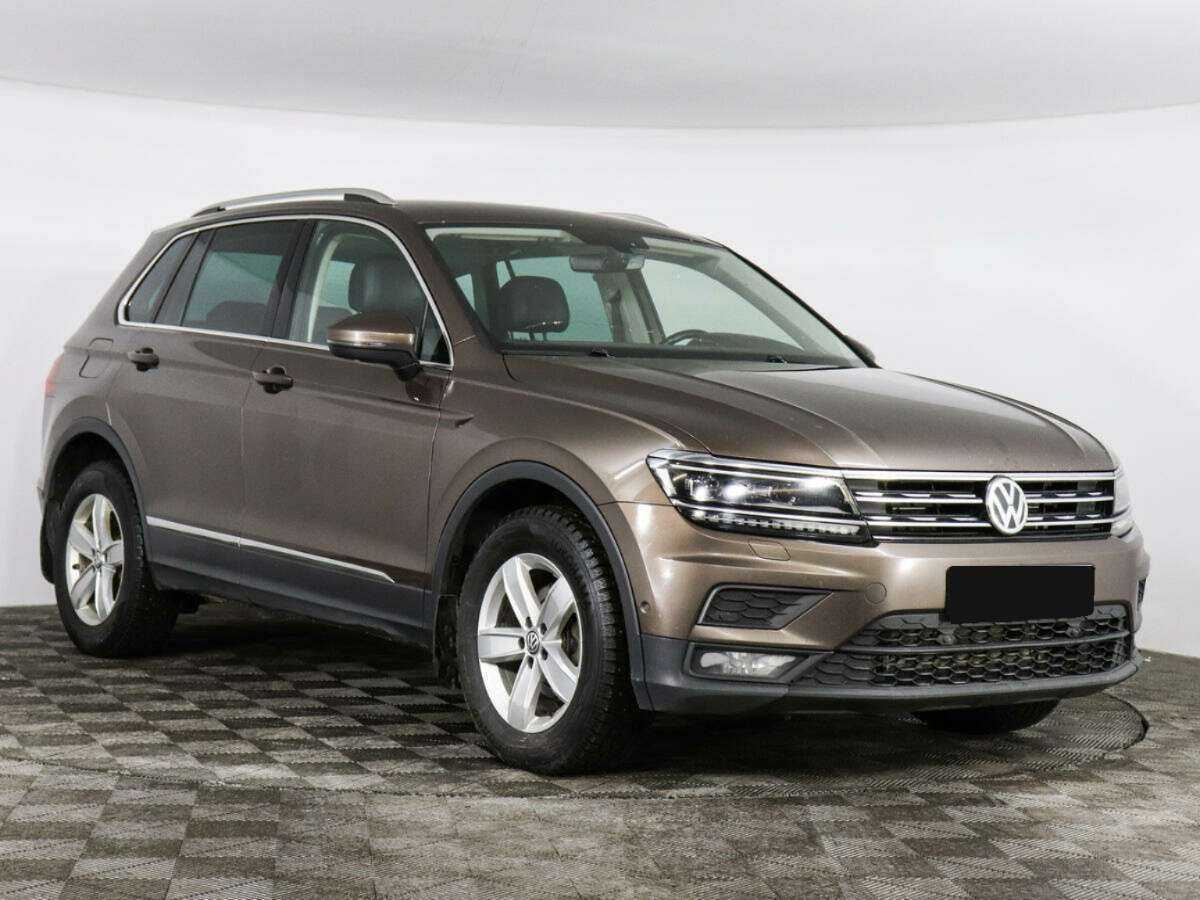 Volkswagen Tiguan 2018 года с пробегом. Фото: #1