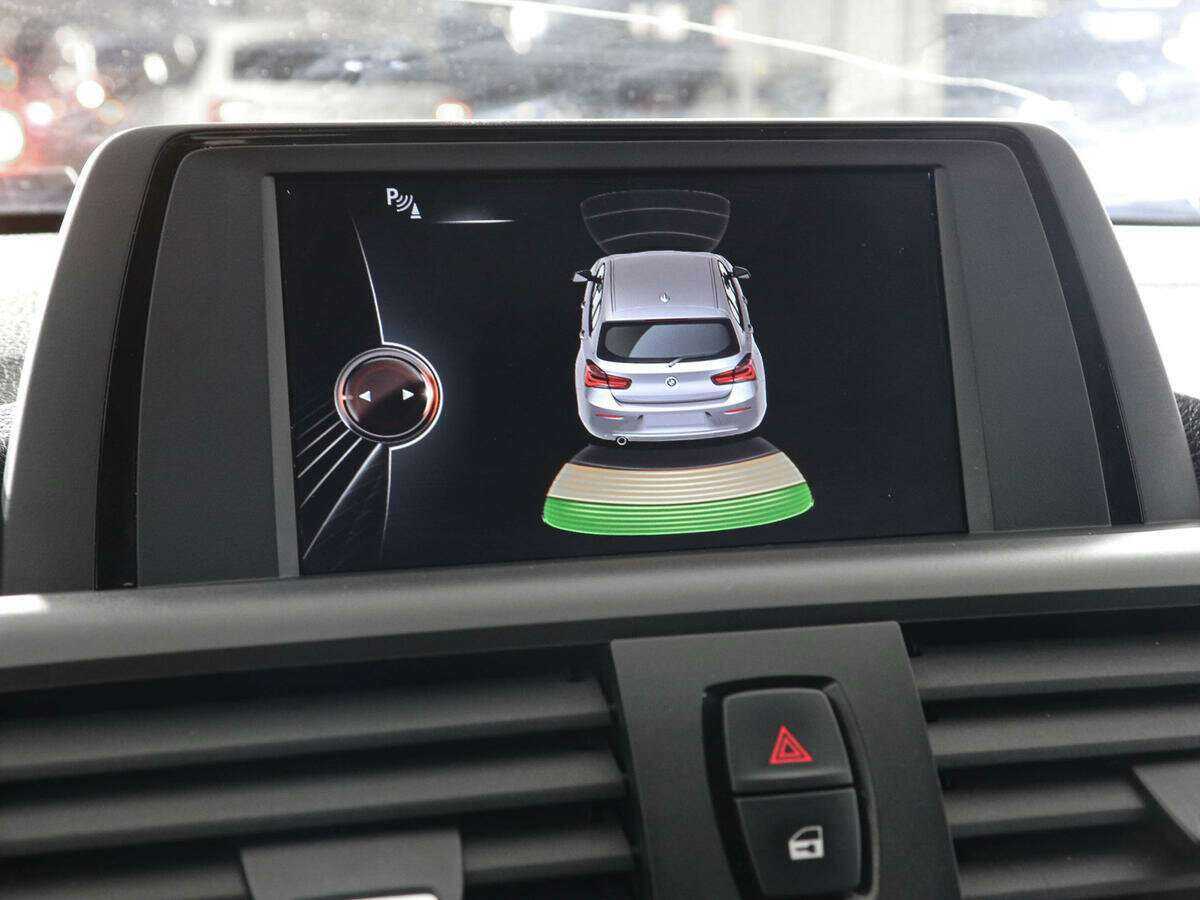 BMW 1 серии 2016 года с пробегом. Фото: #9