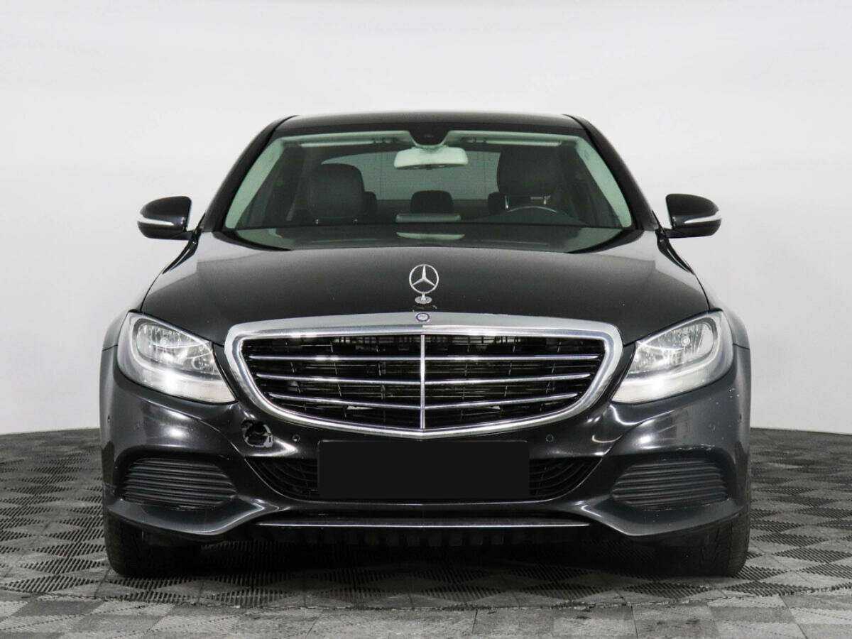 Mercedes-Benz C-Класс 2015 года с пробегом. Фото: #1