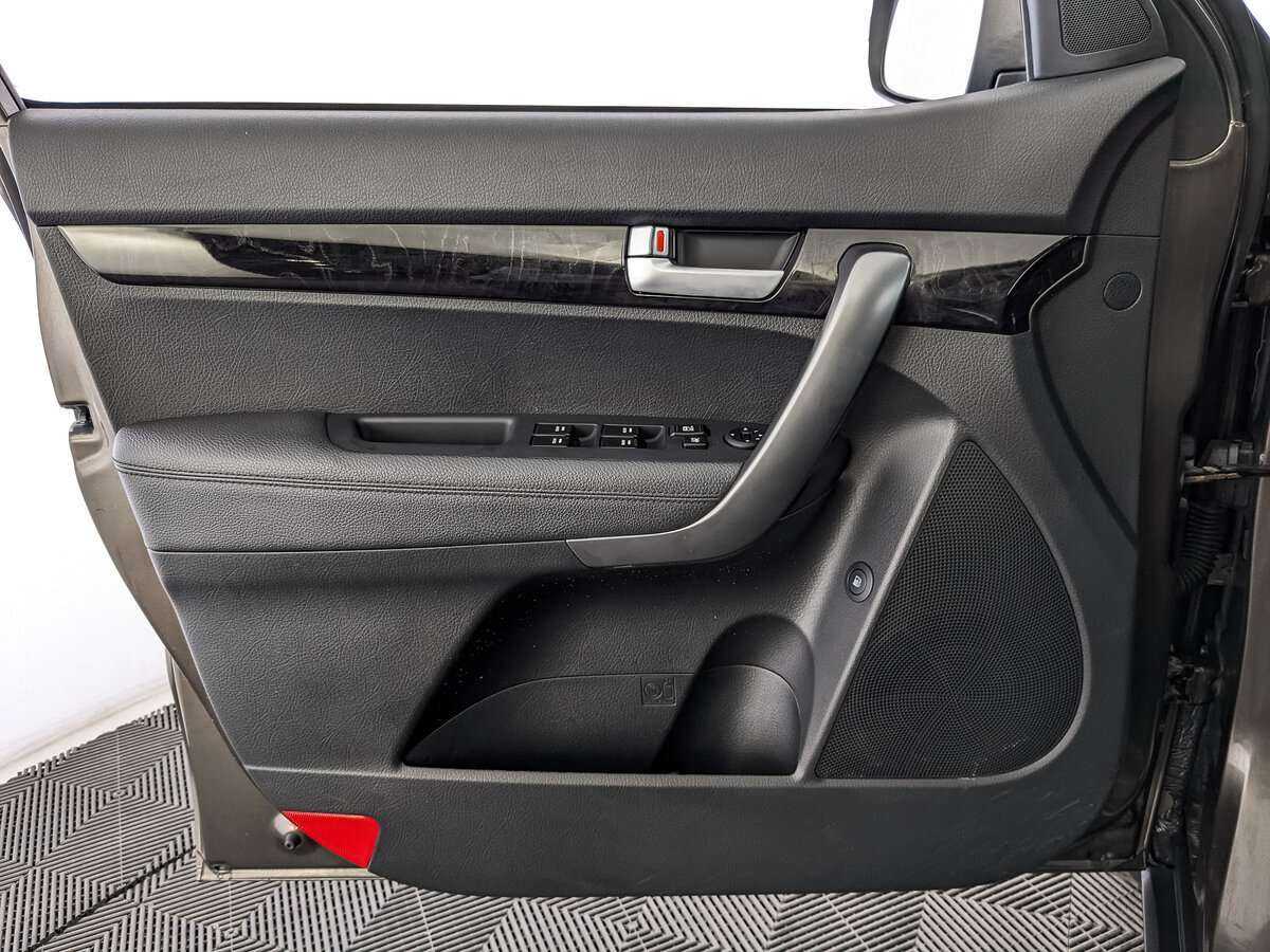 Kia Sorento 2017 года с пробегом. Фото: #16