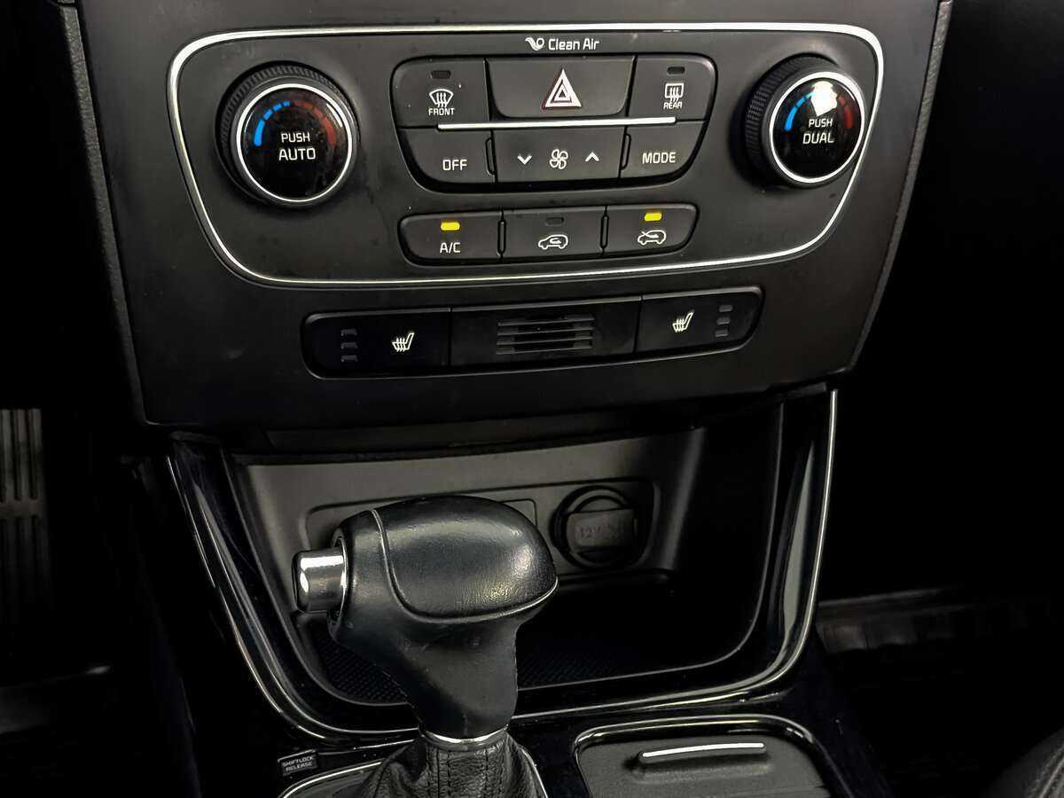 Kia Sorento 2017 года с пробегом. Фото: #22
