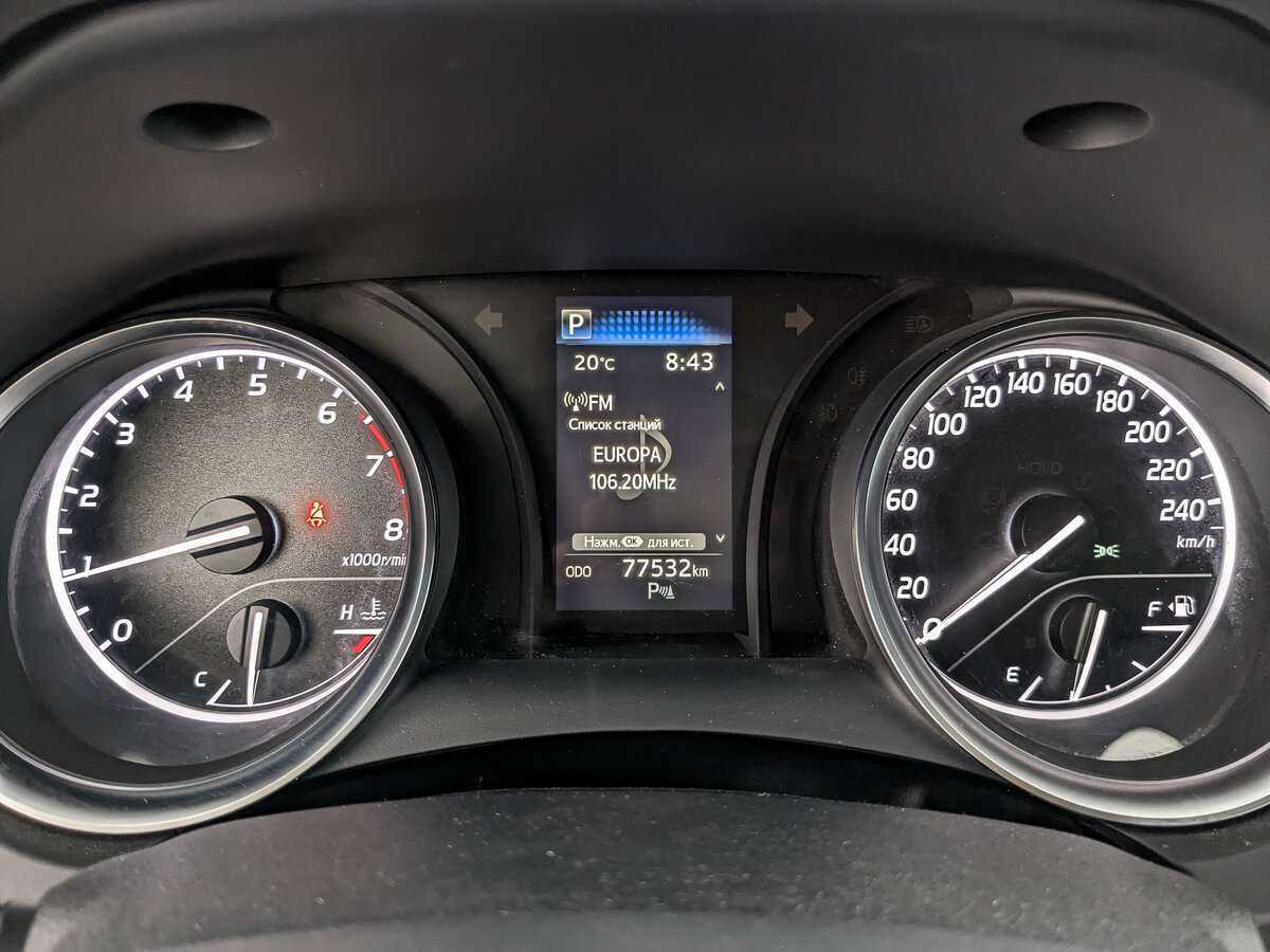 Toyota Camry 2021 года с пробегом. Фото: #10