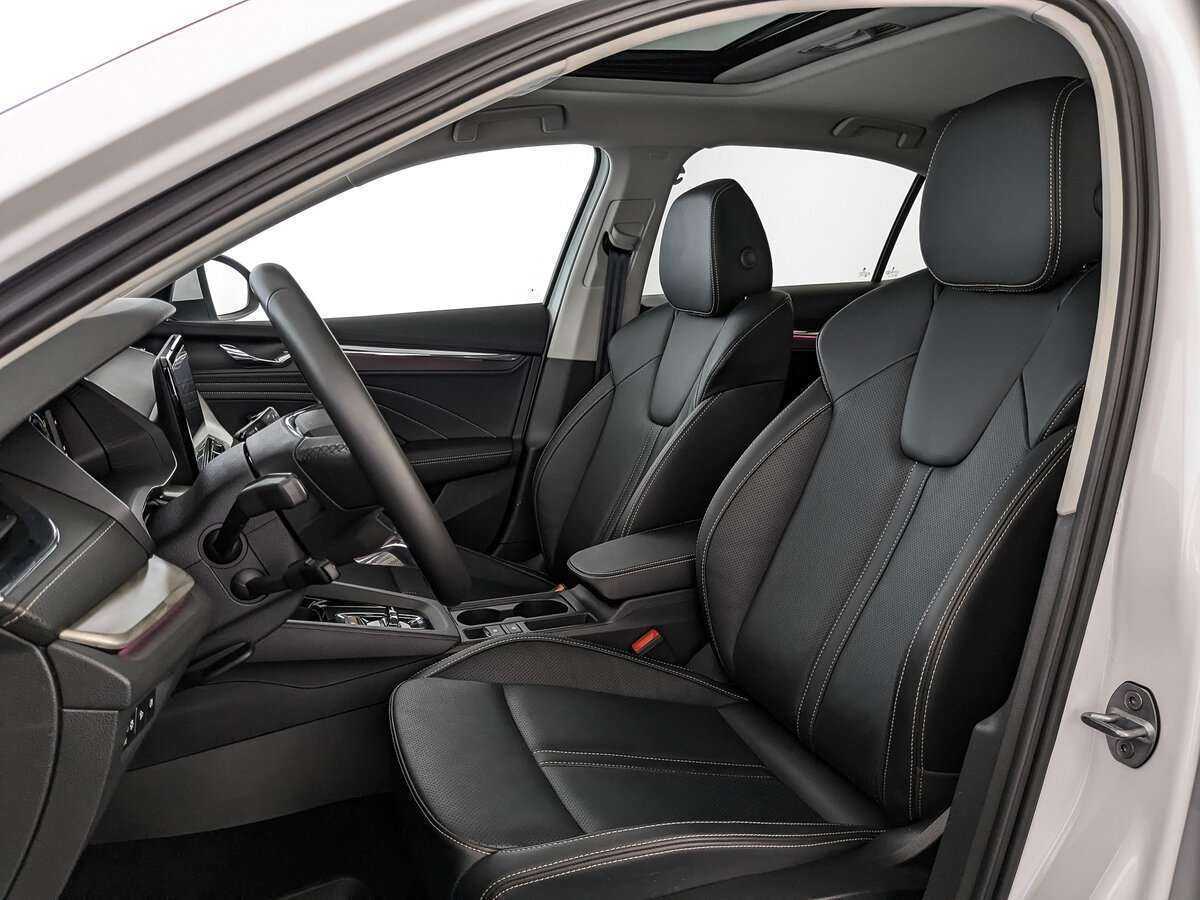 Skoda Octavia 2023 года с пробегом. Фото: #14