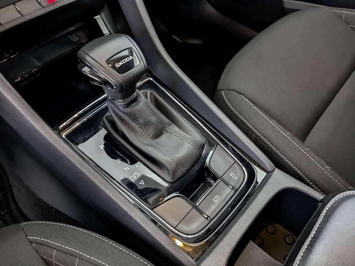 Skoda Karoq 2022 года с пробегом. Фото: #21