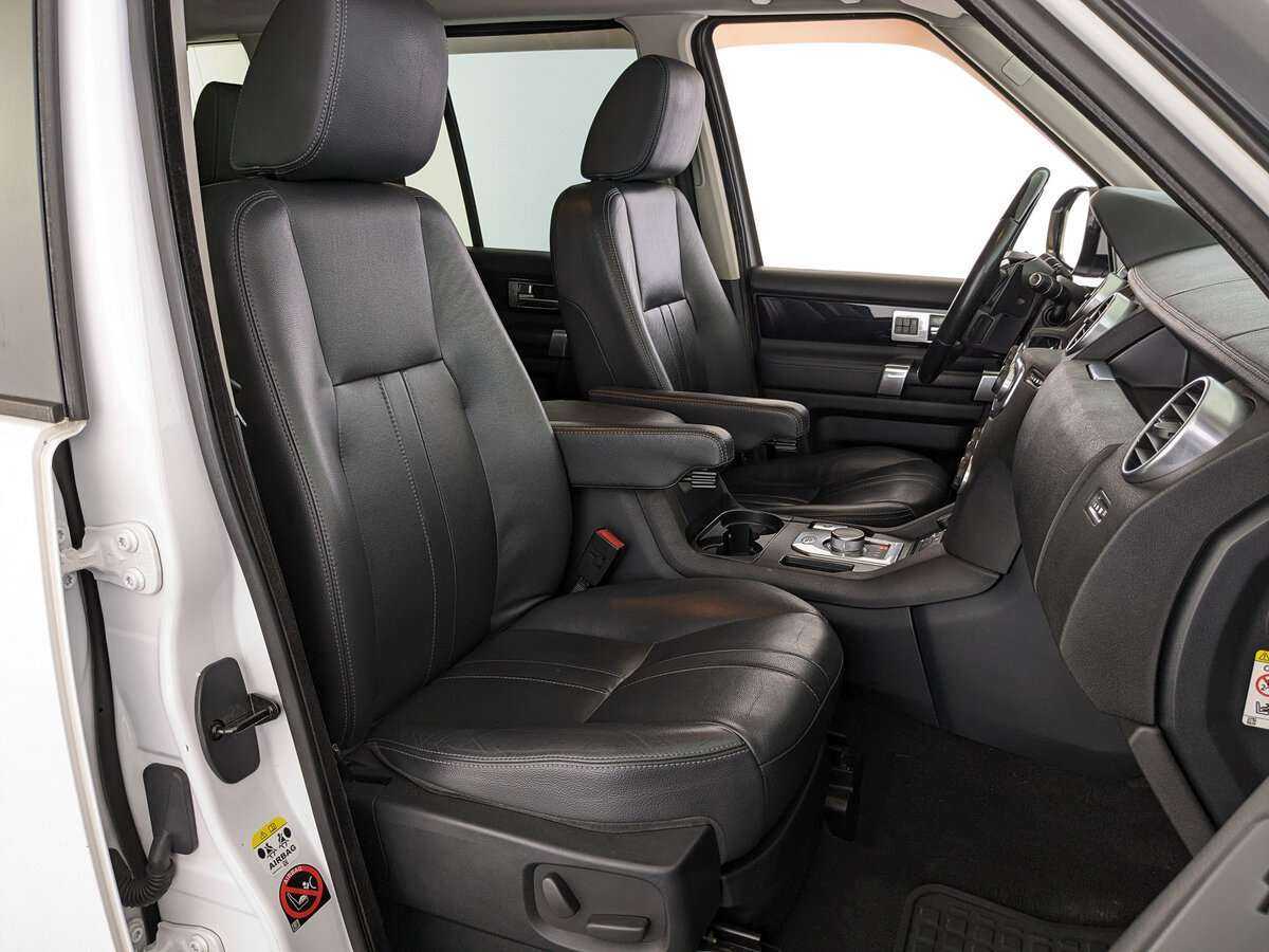 Land Rover Discovery 2015 года с пробегом. Фото: #15