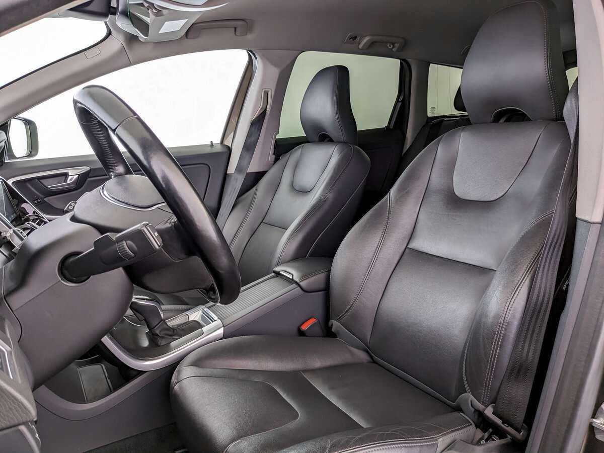 Volvo XC60 2015 года с пробегом. Фото: #18