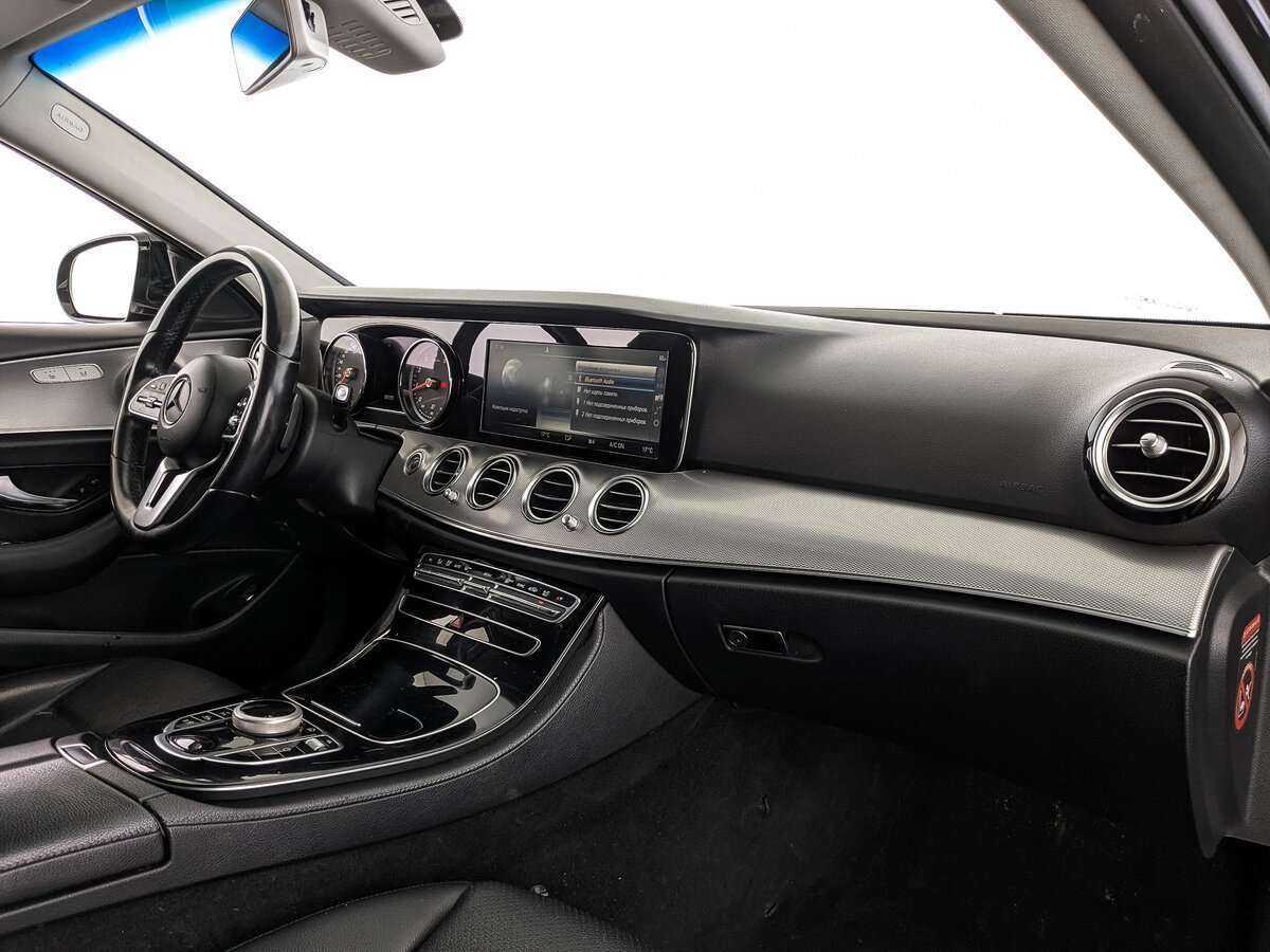 Mercedes-Benz E-Класс 2018 года с пробегом. Фото: #8