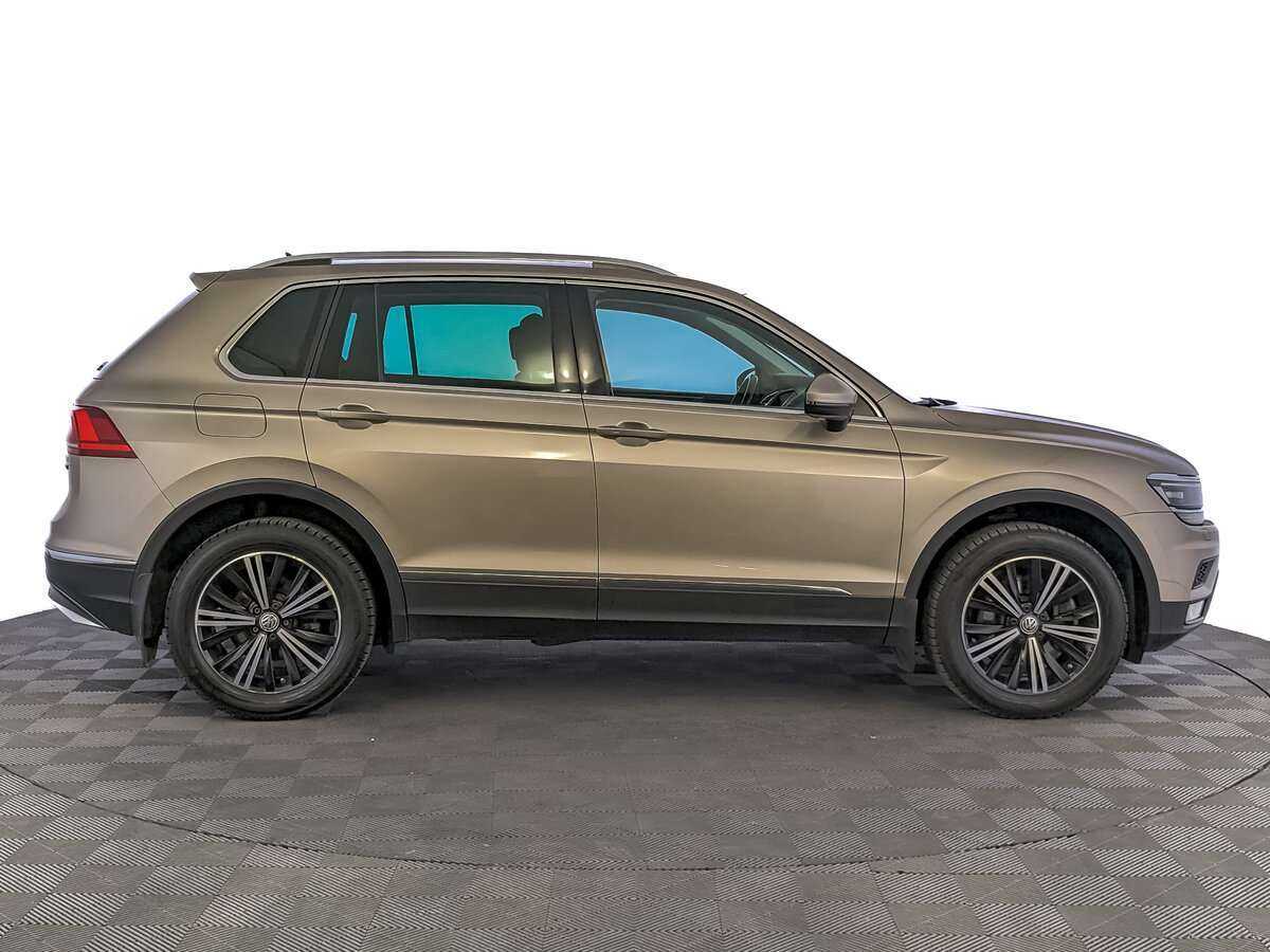 Volkswagen Tiguan 2018 года с пробегом. Фото: #3