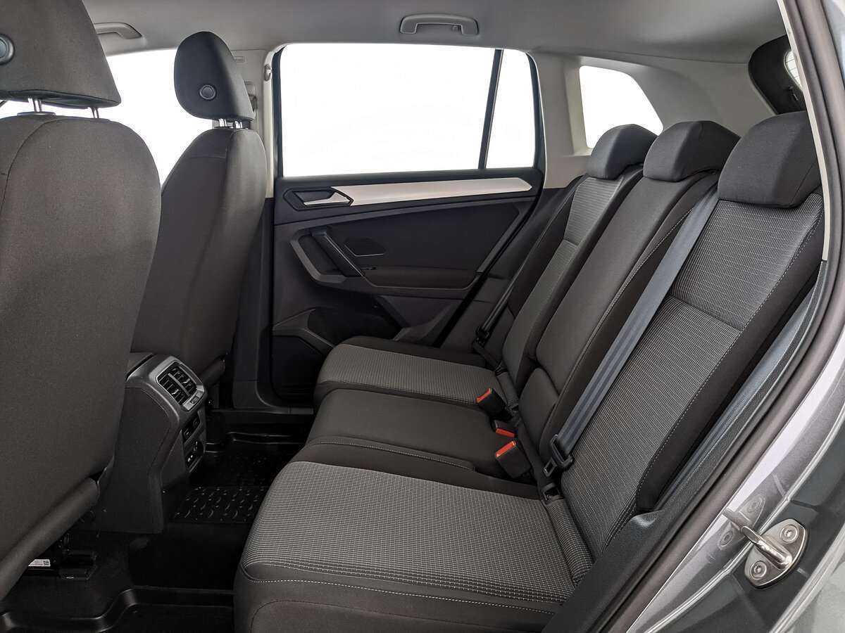 Volkswagen Tiguan 2021 года с пробегом. Фото: #11