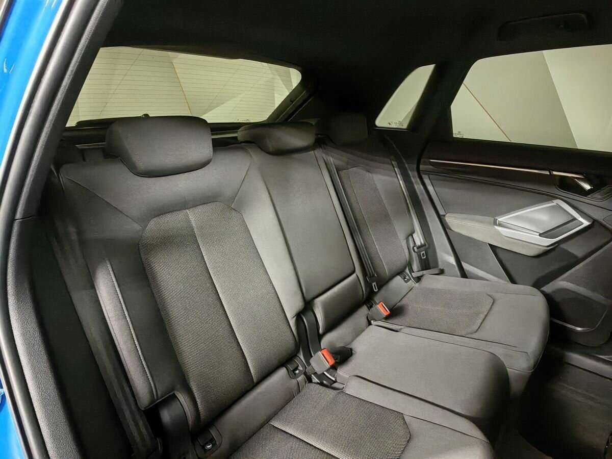 Audi Q3 2019 года с пробегом. Фото: #11