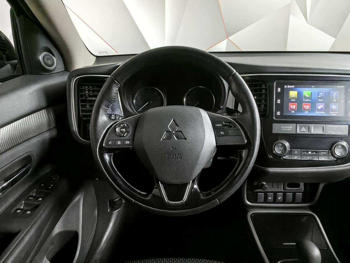 Mitsubishi Outlander 2018 года с пробегом. Фото: #14