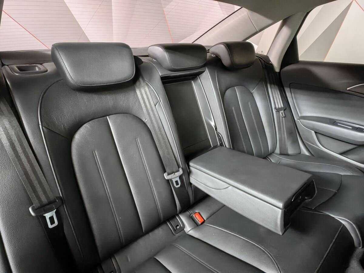 Audi A6 2018 года с пробегом. Фото: #12