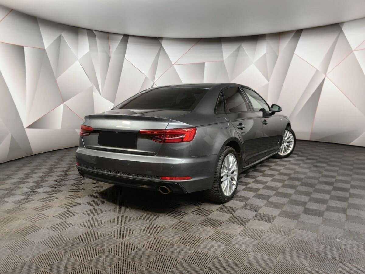 Audi A4 2016 года с пробегом. Фото: #1