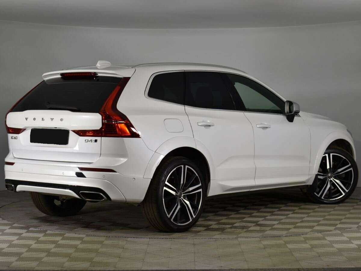 Volvo XC60 2018 года с пробегом. Фото: #1
