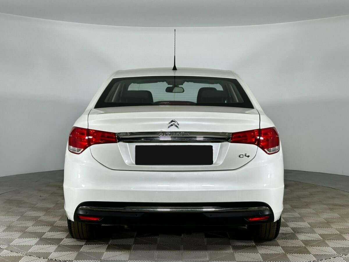 Citroen C4 2014 года с пробегом. Фото: #3