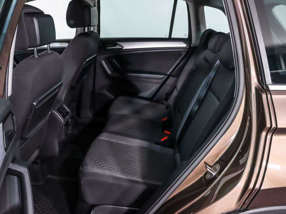 Volkswagen Tiguan 2017 года с пробегом. Фото: #10