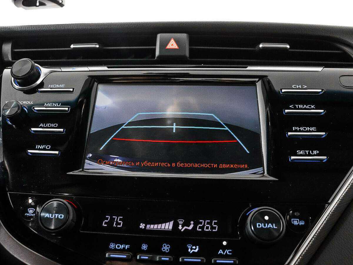 Toyota Camry 2020 года с пробегом. Фото: #12