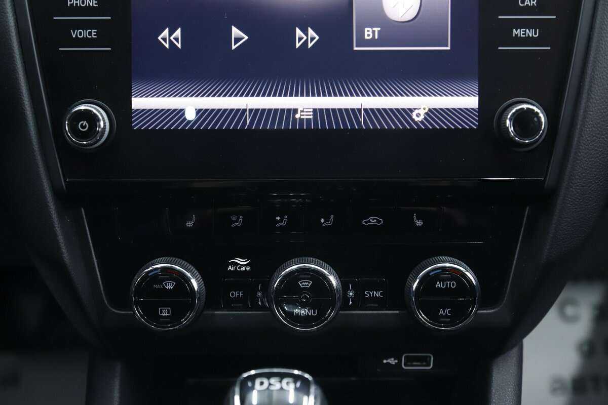 Skoda Octavia 2019 года с пробегом. Фото: #12