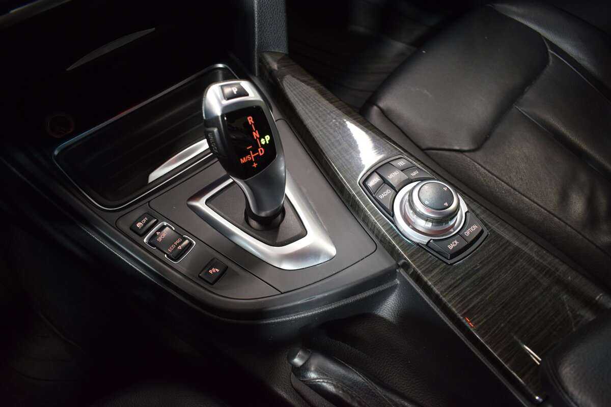 BMW 3 серии 2012 года с пробегом. Фото: #20