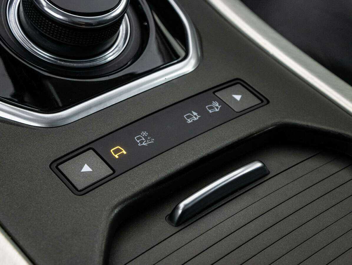 Land Rover Range Rover Evoque 2017 года с пробегом. Фото: #14