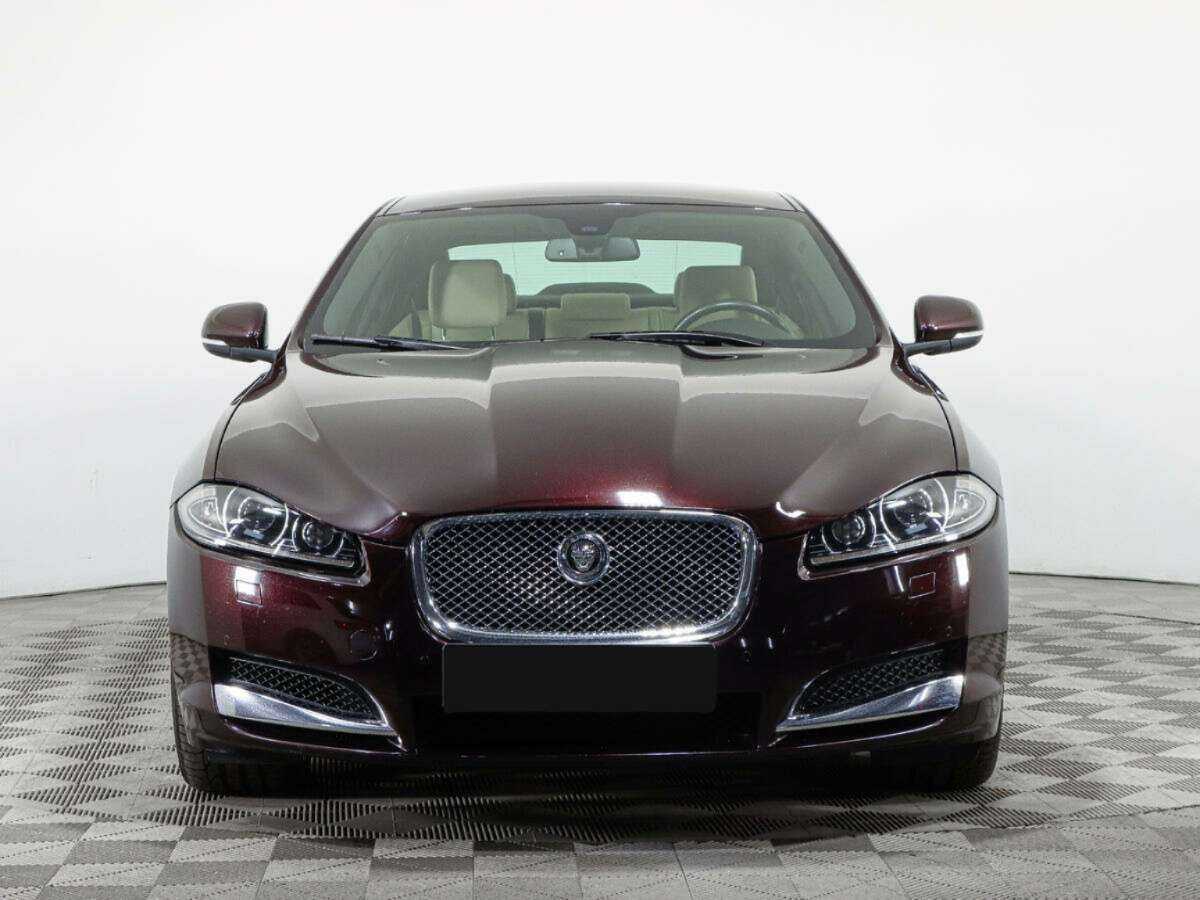 Jaguar XF 2013 года с пробегом. Фото: #1