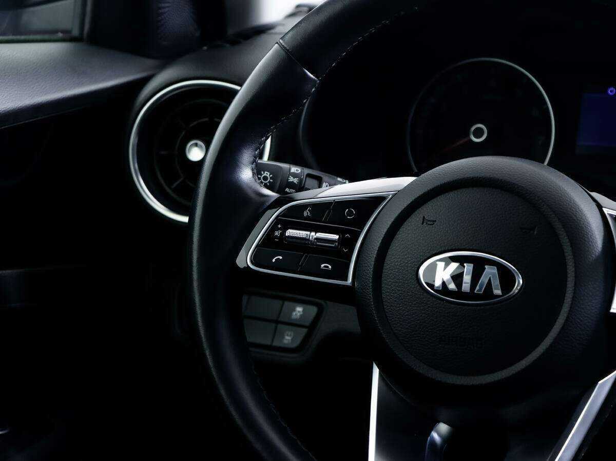 Kia Cerato 2021 года с пробегом. Фото: #12